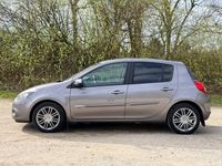Used Renault Clio IV Dynamique 2012 Grey Hatchback