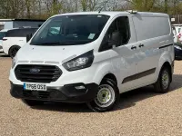 Used Ford Transit Custom 105 HP (77 kW) 2018 White Van