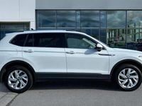 Used VW Tiguan Allspace Life 150 HP (110 kW) 2022 Pure white SUV