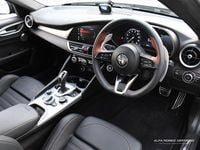 Used Alfa Romeo Giulia 276 HP (202 kW) 2025 Black Sedan