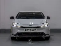 Used Toyota Prius Design 199 HP (146 kW) 2025 White Hatchback