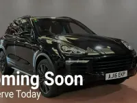 Used Porsche Cayenne 385 HP (283 kW) 2016 Black SUV