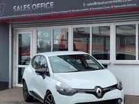 Used Renault Clio IV Dynamique 90 HP (66 kW) 2013 White Hatchback