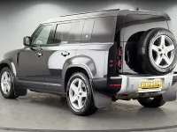 Used Land Rover Defender HSE 300 HP (220 kW) 2023 Carpathian grey SUV