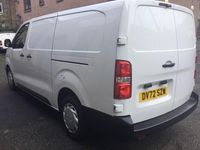 Used Vauxhall Vivaro 100 HP (73 kW) 2022 White MPV