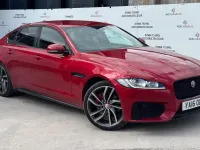 Używany Jaguar XF Supercharged 2016 Czerwony Sedan/Limuzyna