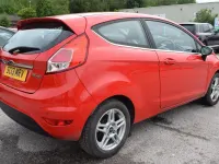 Used Ford Fiesta Zetec 125 HP (91 kW) 2013 Red Hatchback