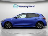 Used Ford Focus ST-Line 125 HP (91 kW) 2024 Blue Hatchback