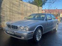 Used Jaguar XJ SE 238 HP (175 kW) 2004 Silver Sedan