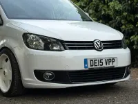 Usado VW Caddy Startline 75 HP (55 kW) 2015 Branco Monovolume