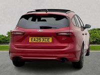 Używany Ford Focus ST 280 KM (205 kW) 2025 Czerwony Kombi