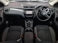 Used Nissan Qashqai N-Connecta 110 HP (80 kW) 2018 Grey SUV
