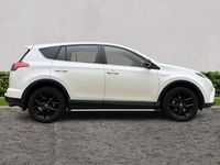 Used Toyota RAV4 2018 White SUV