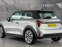 Usado Mini Cooper Classic 114 kW (156 HP) 2026 Citadino