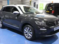 Usado VW T-Roc Design 150 CV (110 kW) 2019 Gris SUV
