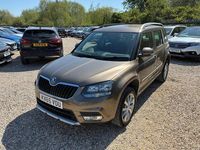 Used Skoda Yeti SE 105 HP (77 kW) 2016 Brown SUV