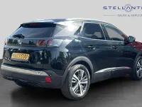 Second-hand Peugeot 3008 Allure+ 222 CP (163 kW) 2023 Negru SUV