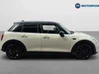 Used Mini Cooper Classic 2018 White Hatchback