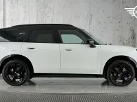 Used Mini Countryman 168 HP (123 kW) 2024 White SUV