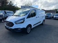 Used Ford Transit Custom 105 HP (77 kW) 2019 White Van