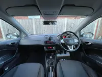 Usado Seat Ibiza Sport 85 CV (62 kW) 2009 Gris Utilitario
