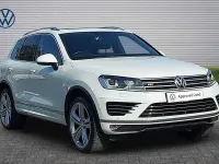 Used VW Touareg R-line Plus 2018 White SUV
