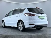 Used Ford S-MAX Titanium 150 HP (110 kW) 2020 White MPV