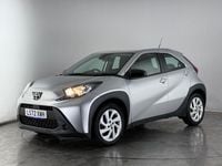 Used Toyota Aygo X PURE 72 HP (52 kW) 2022 Silver SUV