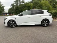 Used Peugeot 308 GT 134 HP (98 kW) 2025 White Hatchback