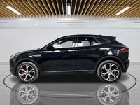 Usado Jaguar E-Pace SE 180 HP (132 kW) 2019 Preto SUV