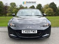 Usado Mazda MX5 Inclusive 184 HP (135 kW) 2019 Preto Cabrios