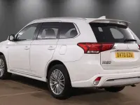 Used Mitsubishi Outlander P-HEV 224 HP (164 kW) 2020 White Estate