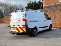Usado Ford Transit Custom 105 HP (77 kW) 2018 Branco Van