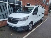Begagnad Renault Trafic Business 2022 Vit Minibuss
