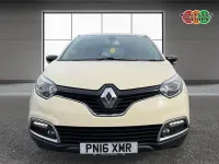 Used Renault Captur Dynamique 90 HP (66 kW) 2016 White SUV