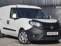 Used Fiat Doblò 105 HP (77 kW) 2019 White MPV