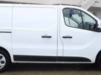 New Renault Trafic 89 kW (122 HP) 2025 White MPV