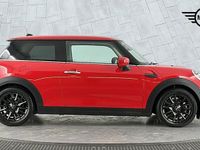 Used Mini Cooper Classic 134 HP (98 kW) 2022 Red Hatchback