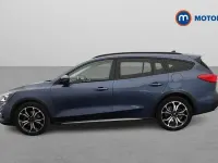 Used Ford Focus Active X 150 HP (110 kW) 2020 Blue Estate