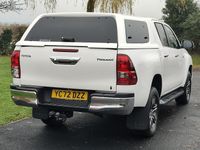 Used Toyota HiLux 150 HP (110 kW) 2022 White Pickup