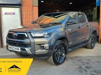 Used Toyota HiLux 204 HP (150 kW) 2023 Bronze Pickup