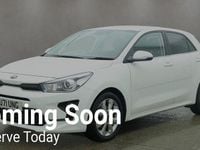Used Kia Rio 120 HP (88 kW) 2021 White Hatchback
