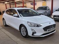 Used Ford Focus Titanium 120 HP (88 kW) 2018 White Hatchback
