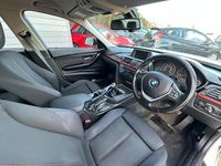 Used BMW 320 Sport Line 2012 White Sedan