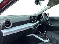 New Seat Arona SE 94 HP (69 kW) 2026 Red SUV