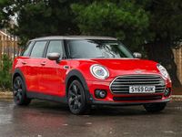 Used Mini Cooper Clubman Exclusive 136 HP (100 kW) 2019 Red Estate