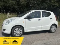 Used Suzuki Alto 68 HP (50 kW) 2014 White Hatchback