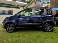 Used Fiat Panda 4x4 75 HP (55 kW) 2014 Blue Hatchback