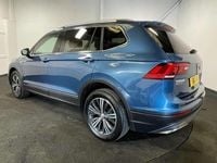 Used VW Tiguan Allspace SE 150 HP (110 kW) 2018 Blue SUV