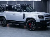 Usado Land Rover Defender HSE Dynamic 250 HP (183 kW) 2022 Prateado SUV